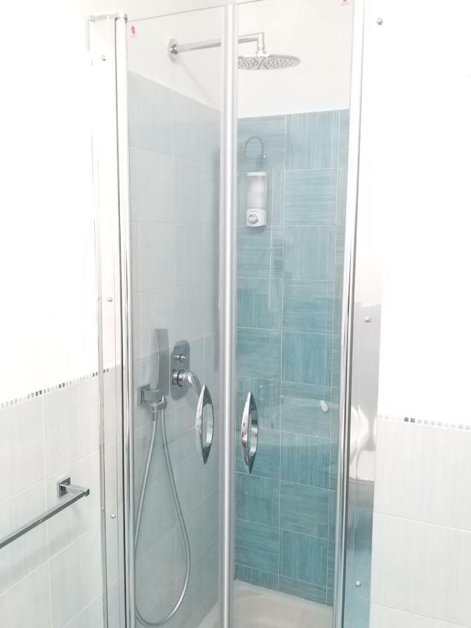 Vomerooms Naples Exterior photo